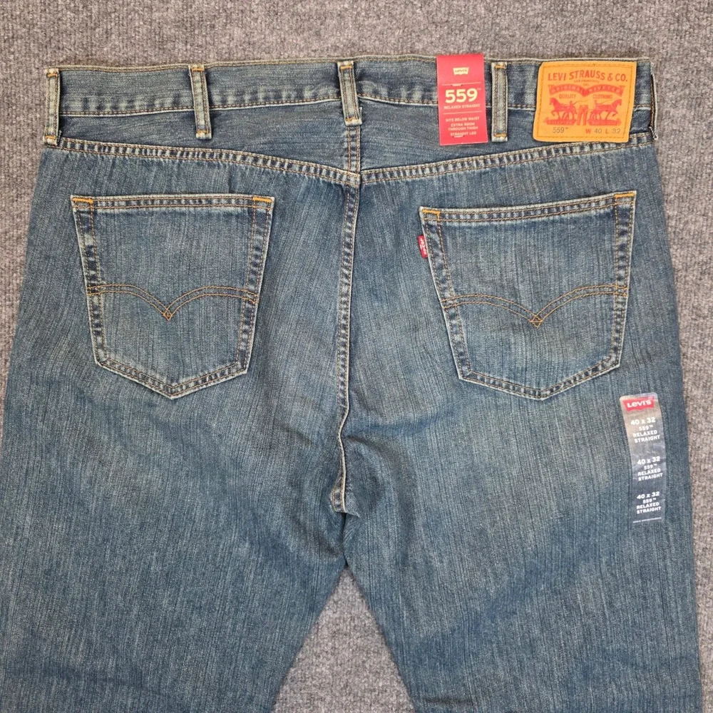 Levis 559 Relaxed Straight Jeans Mens 40x32 Blue Medium Wash Denim NWT
